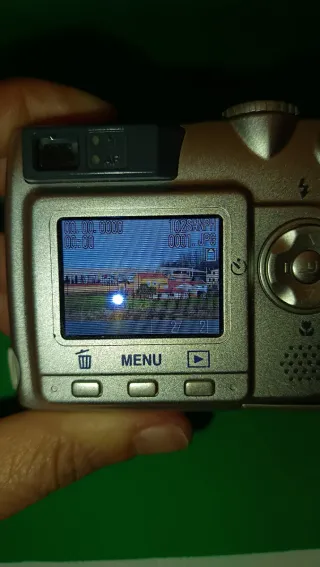 Cámara Nikon Coolpix 5200 Plata