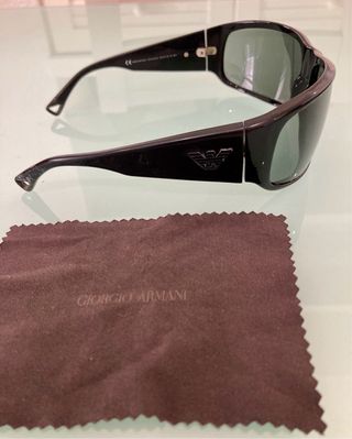 Gafas de sol Emporio Armani negras