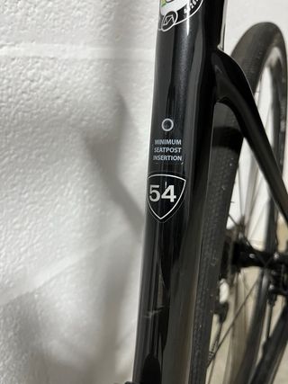 Specialized Roubaix Sport Disc Negra carbono.