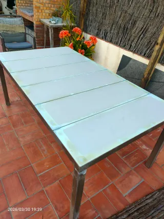 Mesa exterior aluminio y vidrio templado
