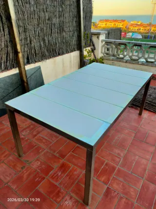 Mesa exterior aluminio y vidrio templado