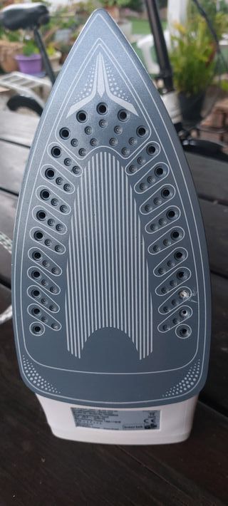 El precio es para los dos, la tabla y la plancha.