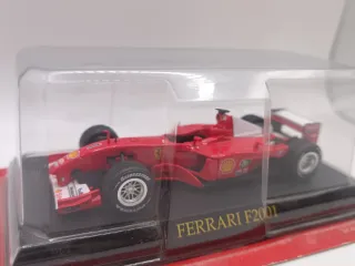Modellino Ferrari F2001 Scala 1:43