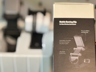 Soporte Mando Xbox One/Series Smartphone 8BitDo