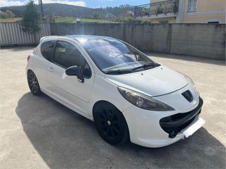 Peugeot 207 RC