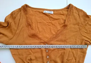 Blusa corta Pull&Bear naranja Talla XS