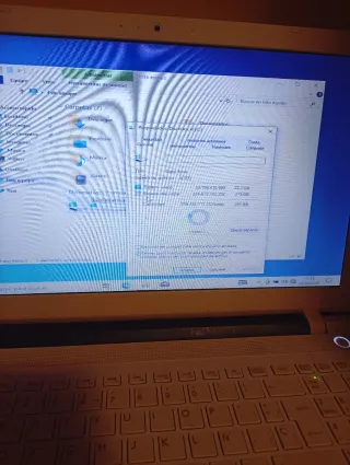 Portátil Toshiba AMD A8 Blanco