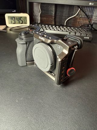 Cámara EVIL Sony ILCE-6700