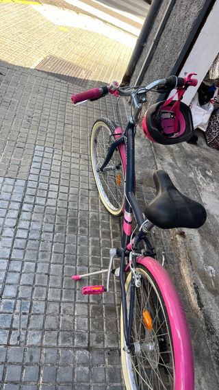Bicicleta infantil B'Twin azul y rosa