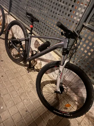 Rockrider Explore 520