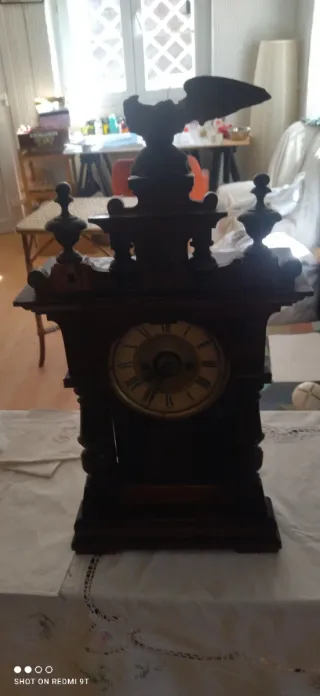 Reloj Alemán Antiguo Sobremesa/Pared.Urge mudanza