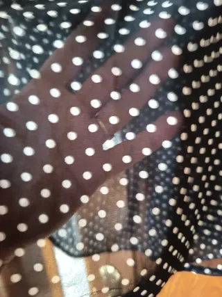 Blusa Zara lunares negra L