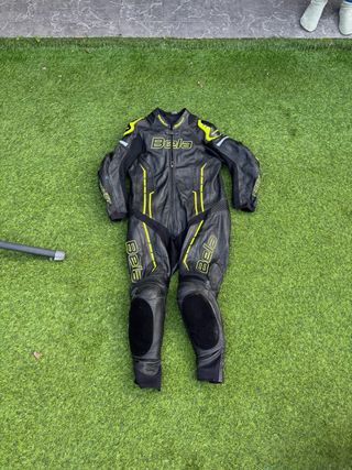 Mono de moto Bela T62