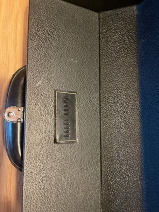 Maletín maquillaje Bobbi Brown negro de piel
