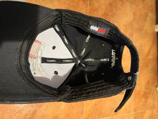 Gorra Tommy Jeans Negra