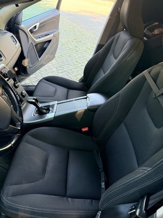 Volvo V60 2.0 D2 kinetic 2017