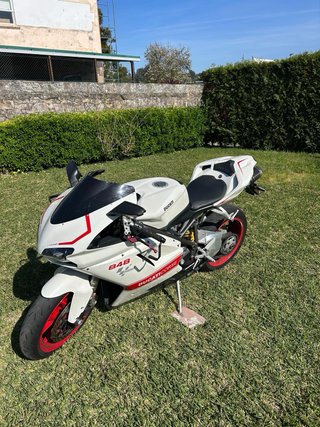 Ducati 848 Sportbike Blanca y Roja