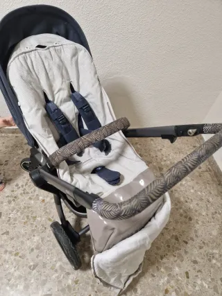 Carro Joolz Hub+ con capazo y accesorios