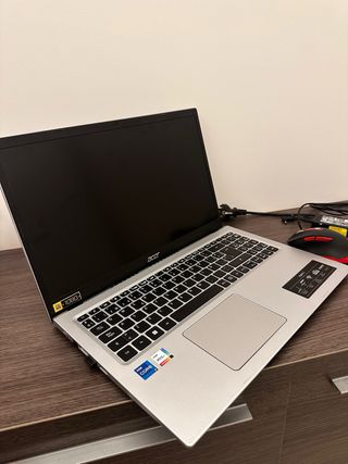 Portátil Acer Aspire 3 i7 16GB RAM