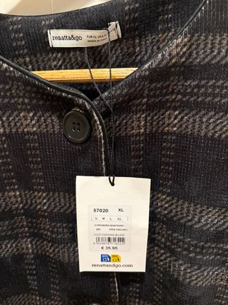 Chaqueta Renatta&Go mangas abullonadas