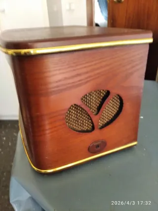 Radio CD retro Roadstar Madera Maciza