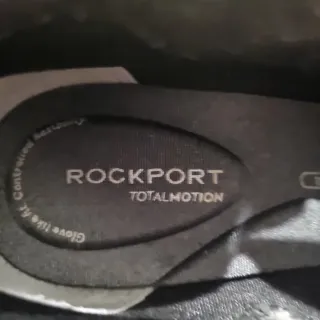 Botines negros con estampado animal