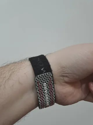 Swatch Snowpass Vintage Rosso Nero