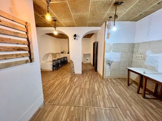 Local comercial en alquiler en Casc Antic en Vic