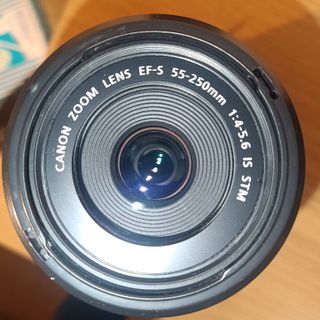 Canon 55-250mm IS STM + 18-55mm IS II + cargador