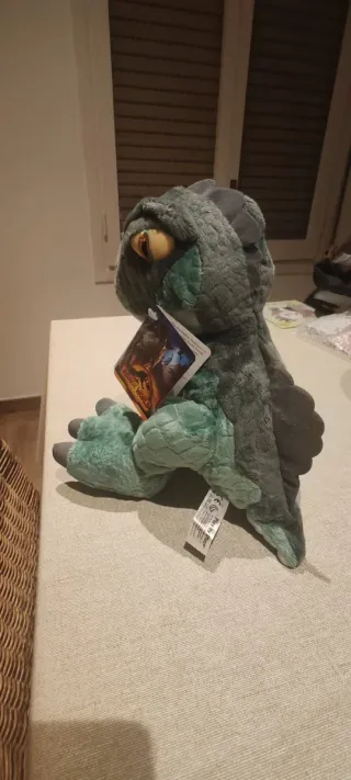 Peluche Dinosaurio Jurassic World