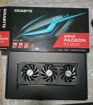 Tarjeta Gráfica Gigabyte Radeon RX 6600 EAGLE 8GB