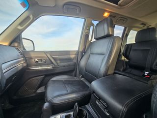 Mitsubishi Montero 2015