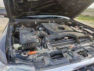 Mitsubishi Montero 2015