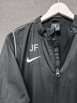 nike tracktop size XL 158-170 black