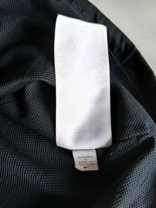 nike tracktop size XL 158-170 black