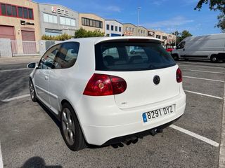 Volkswagen Golf V gti mk5