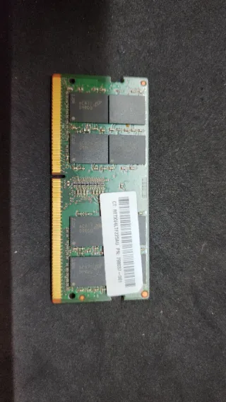 RAM portátil 8GB DDR4 · Micron · SO-DIMM · 2133MHz