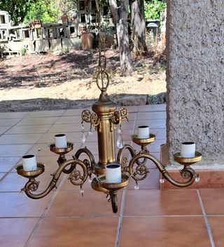 Lámpara de techo antigua dorada con cristales