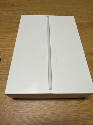 Apple iPad 2021 10.2 64GB WiFi Plata