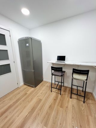 HABITACIÓN GRANDE A ESTRENAR - 420€