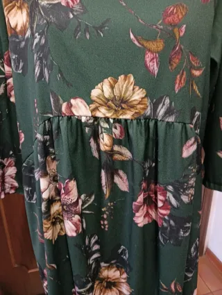 Maxi abito fantasia floreale verde