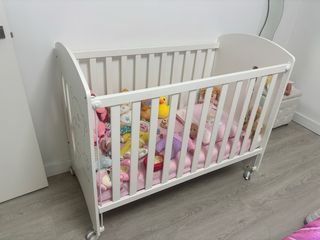 Cuna de bebé con osito sweet bear Corchon nuevo