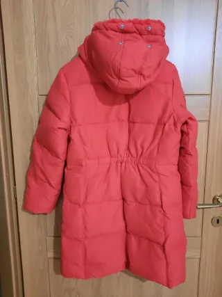 Piumino rosso con cappuccio Genuine Down