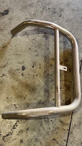 Defensa cromada Montero V60