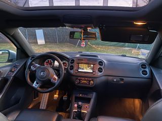 VOLKSWAGEN TIGUAN 2.0 TDi R-LINE TODOS EXTRAS