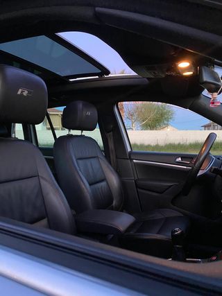 VOLKSWAGEN TIGUAN 2.0 TDi R-LINE TODOS EXTRAS