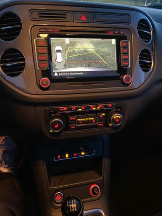 VOLKSWAGEN TIGUAN 2.0 TDi R-LINE TODOS EXTRAS