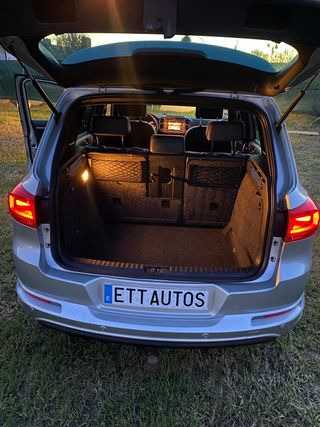 VOLKSWAGEN TIGUAN 2.0 TDi R-LINE TODOS EXTRAS