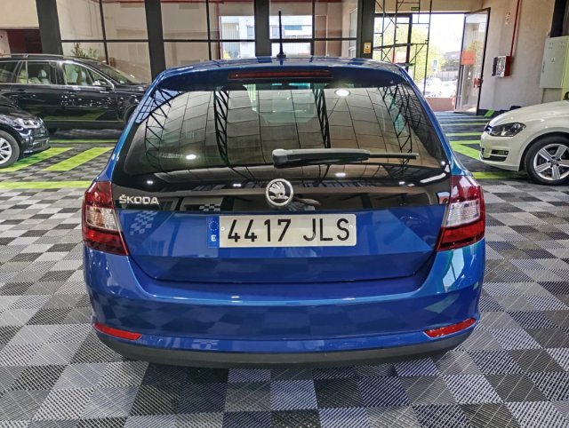 Skoda Spaceback 2016
