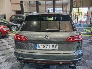 Volkswagen Touareg R-line con techo